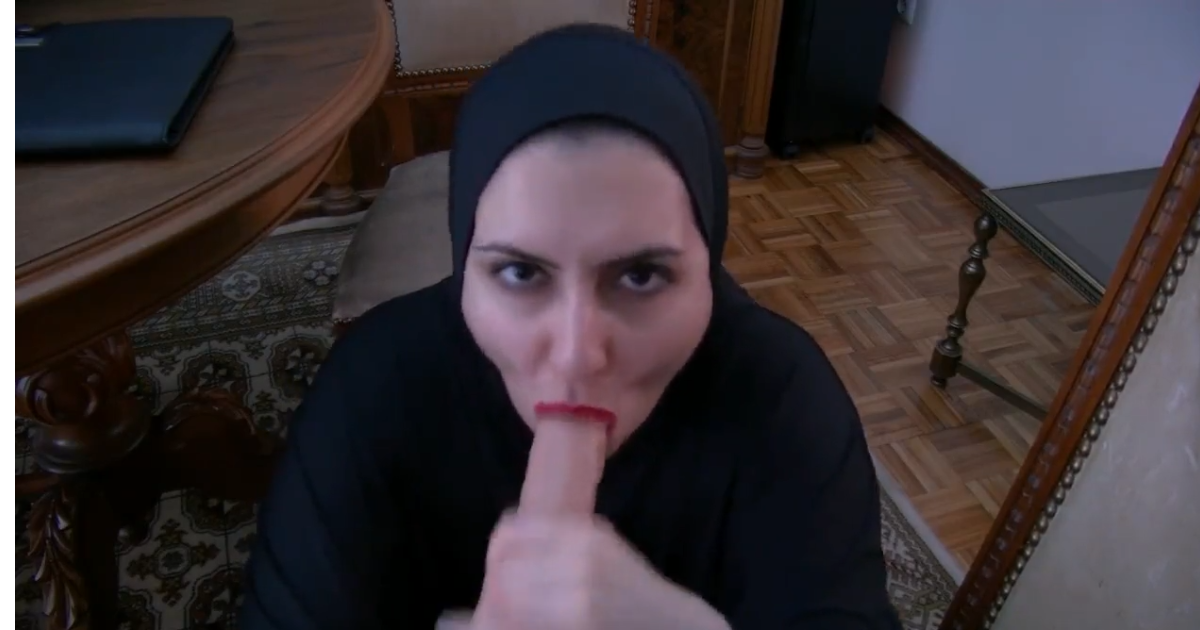 Arabic Lady in Burqa Featured in Adult Videos