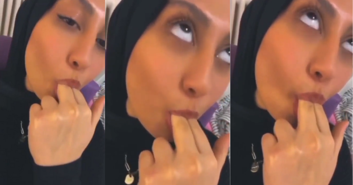 Hijabi in Berlin seeks cocks  Adult Video