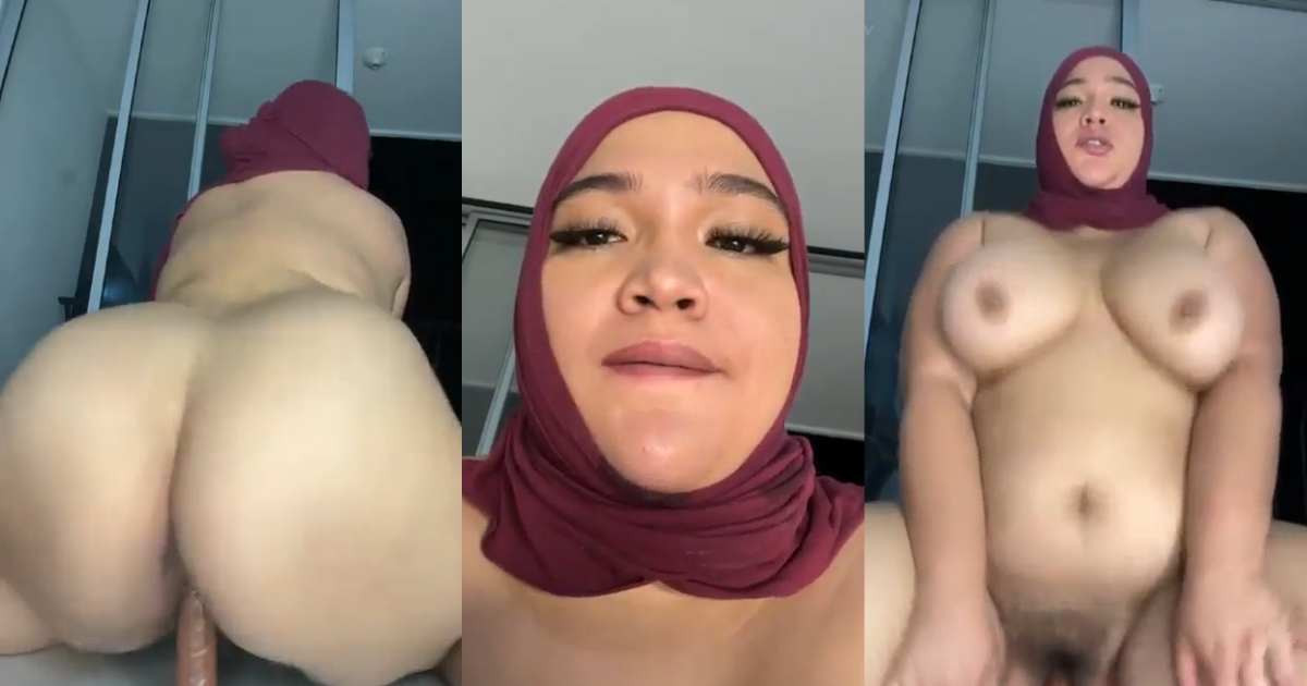 Muslim hijabi rides dildo in steamy video